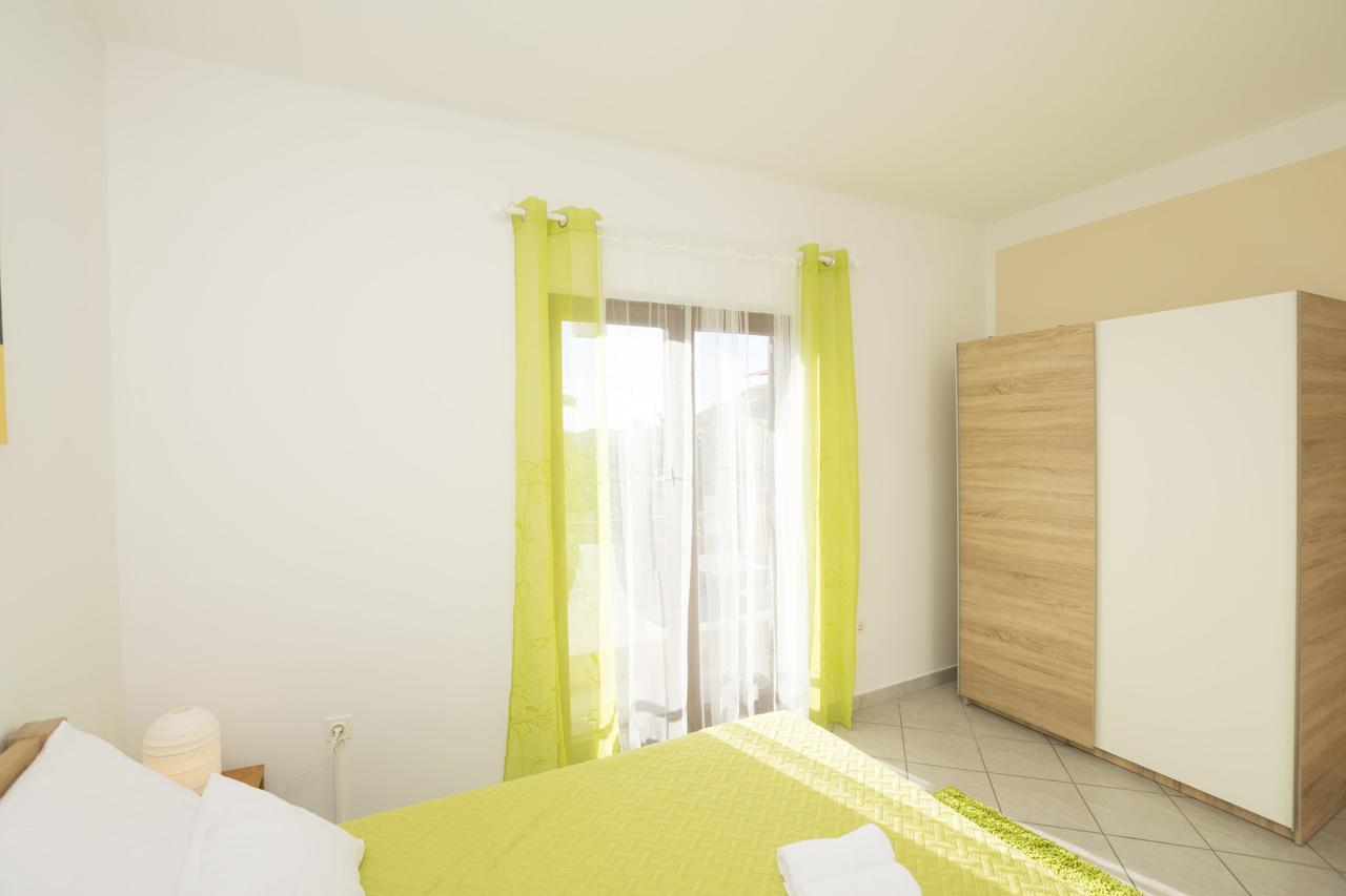 Apartments Katarina Pirovac Kültér fotó